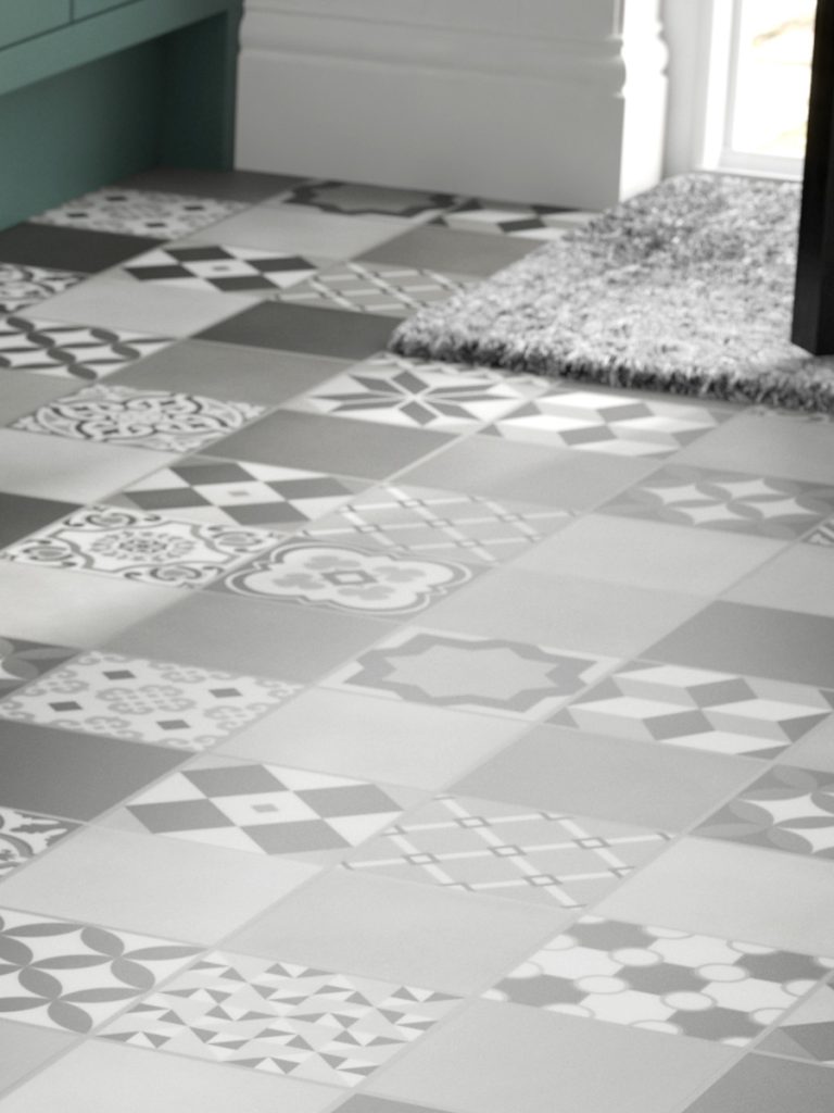 ma77 kuvio grey freedom tile